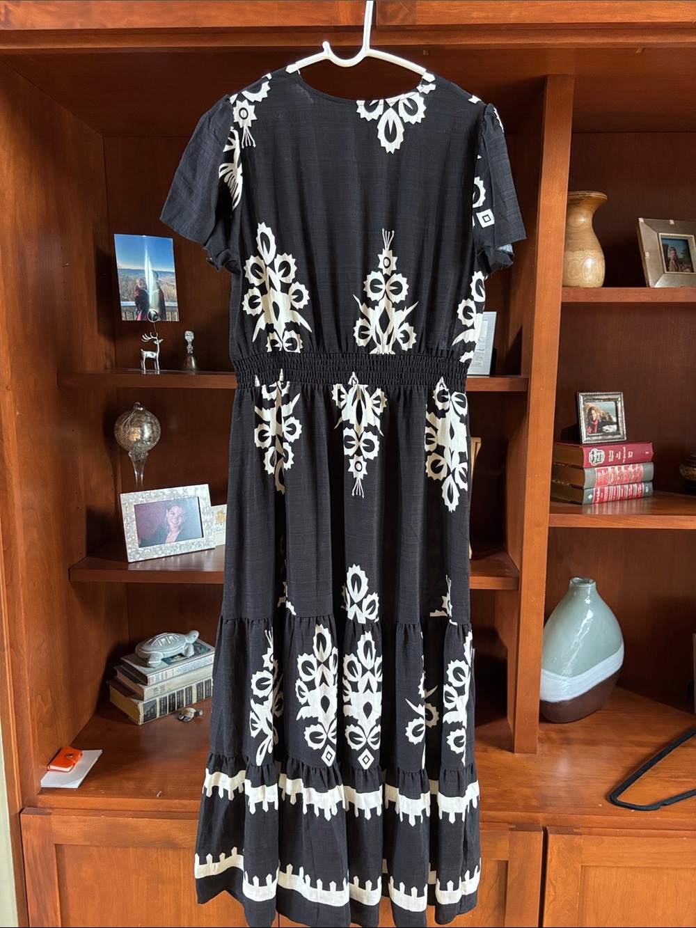 NWT Prettygarden Women’s Medium V Neck Boho Maxi Dress Flowy Aline Tiered  Black - Picture 6 of 11